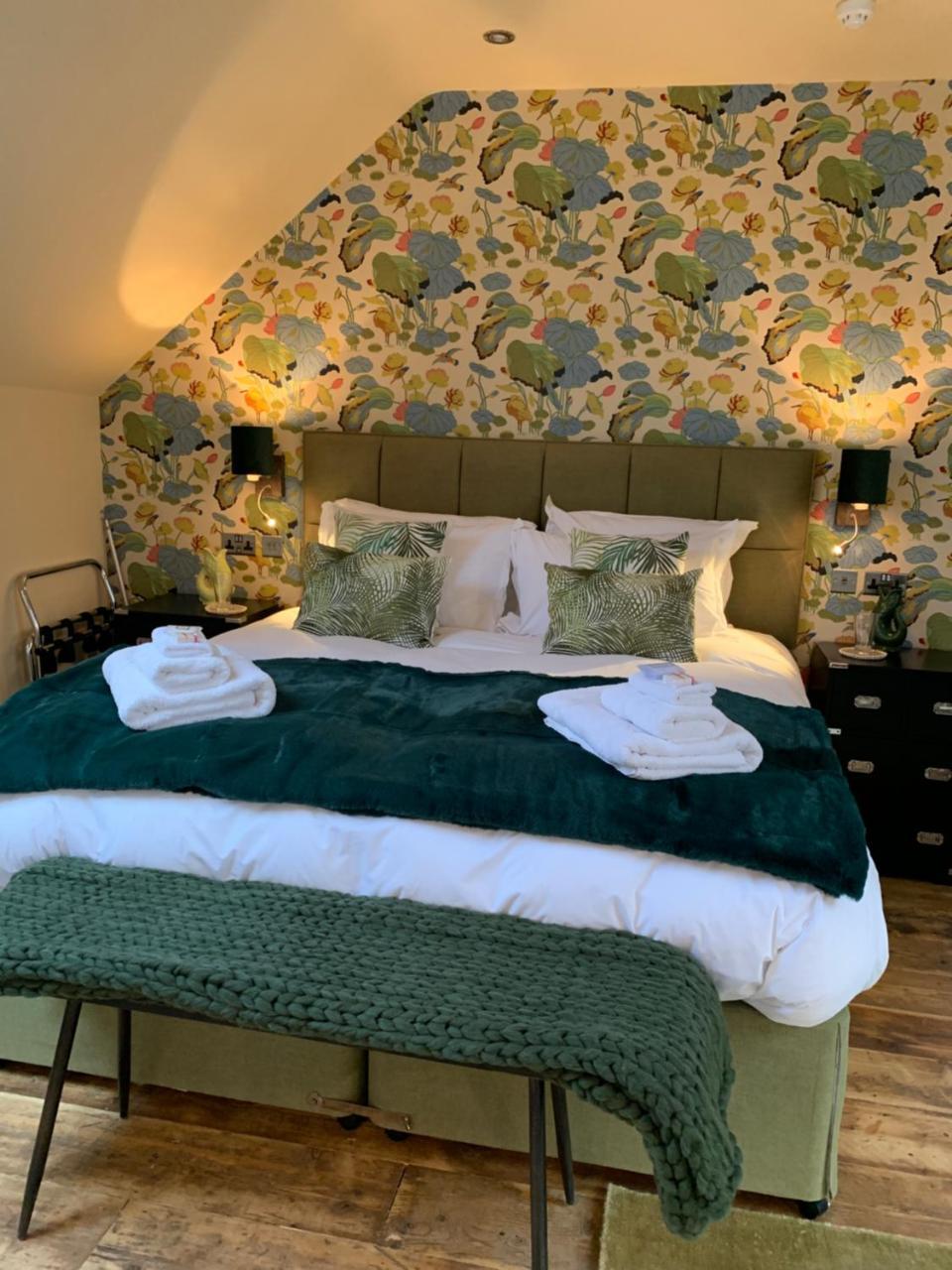 No33 Thornham Boutique Suites Экстерьер фото